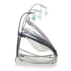 Pachet Bebe 2 în 1: Balansoar cu Vibrații Mastela + Set Diversificare 10 Piese Silicon | Relaxare și Hrănire Sigură