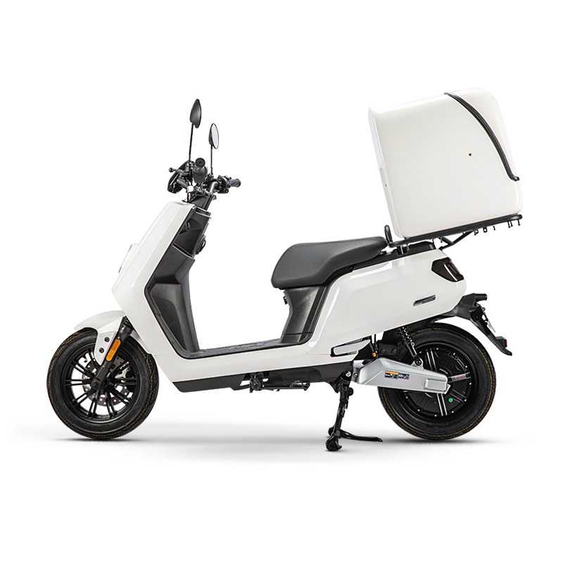 Scuter Electric N-Moto LX05-DELIVERY – Alb, 25 km/h, Fără Permis, Motor BOSCH, 2× Baterii Lithium 60V, Greutate estimativă 90–95 kg, Dimensiuni 1940 × 720 × 1330 mm, Autonomie 150 km, COC & EEC, Carte Rar (CIV), Ideal pentru Livrări +Tricou N-Moto