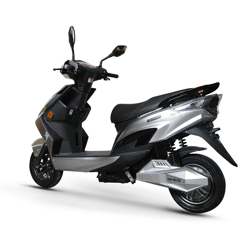 Scuter Electric Nmoto X1 Gri cu Motor Bosch 2020W – Viteză Max. 45 km/h, Autonomie 75 km, Dimensiuni 1750×570×1140mm, Greutate 80Kg, Portbagaj Detașabil, Alb/Negru Carte RAR (C.I.V) + CADOU Tricou N-Moto