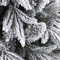 Brad Artificial 3D cu Zăpadă 2.1 m – 800 Ramuri